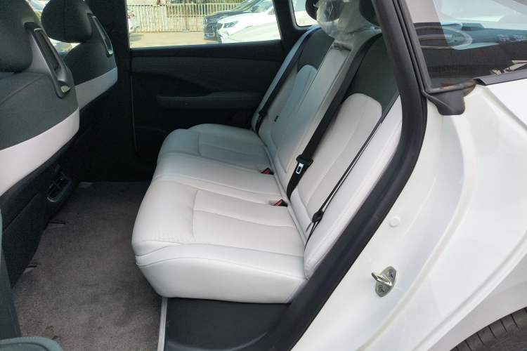 Used Nissan N7 2025 510 Max Left Rear Seat