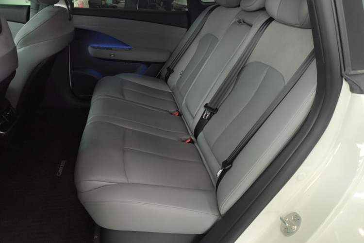 Used Nissan N7 2025 510 Max Left Rear Seat