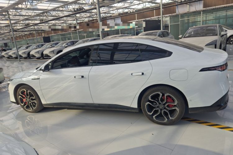 Used Nissan N7 2025 510 Max Left Side