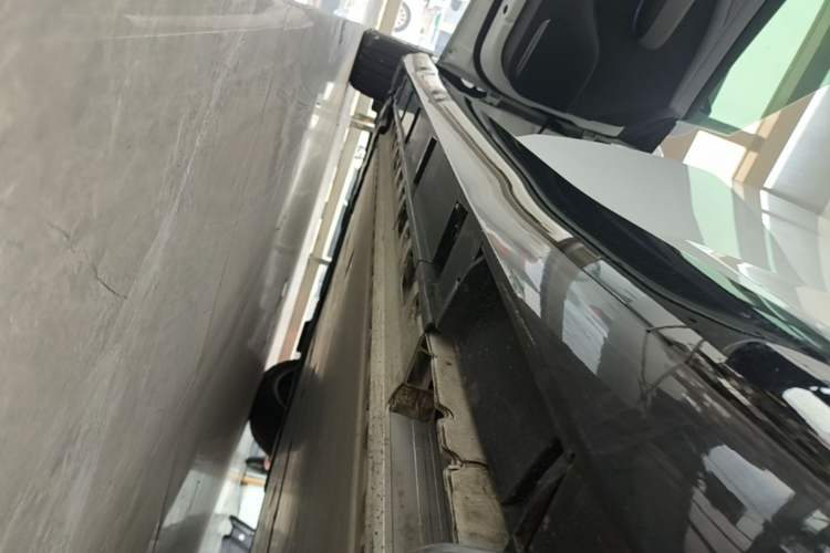 Used Nissan N7 2025 510 Max Left Side Sill