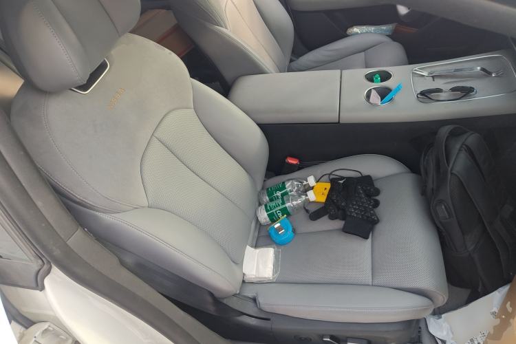 Used Nissan N7 2025 510 Max Right Front Seat