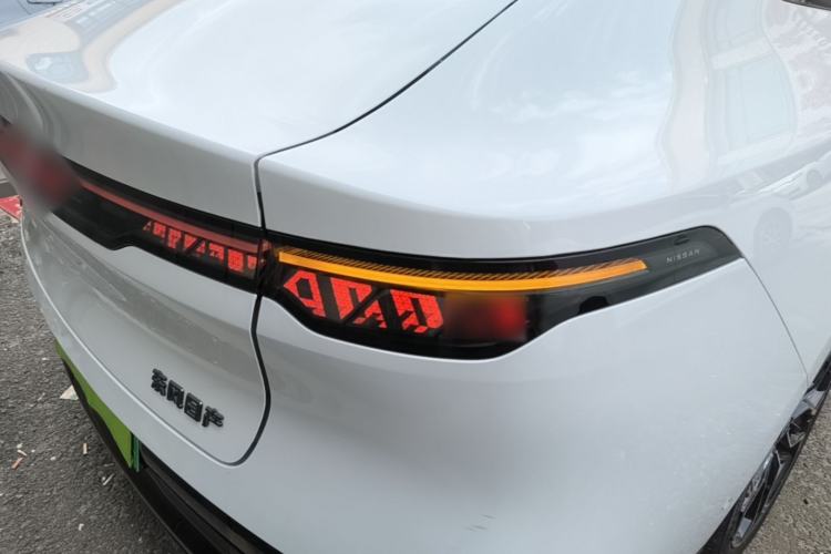 Used Nissan N7 2025 510 Max Right Rear Taillight