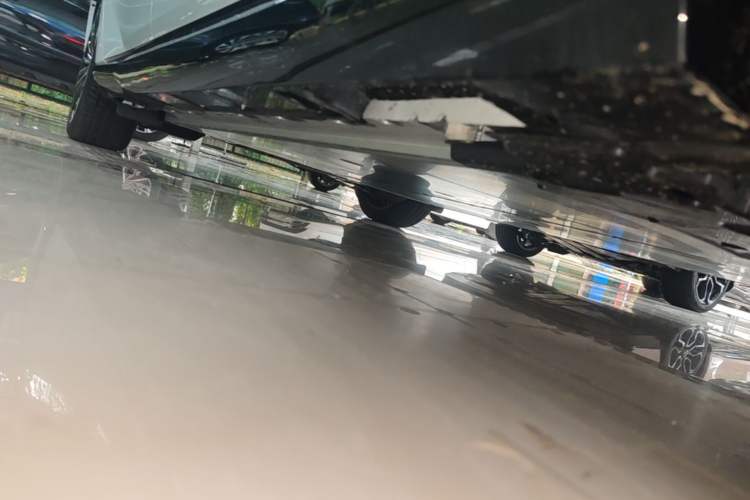 Used Nissan N7 2025 510 Pro Right Side Sill