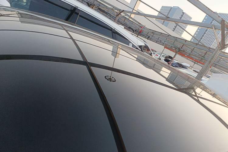 Used Nissan N7 2025 510 Max Roof