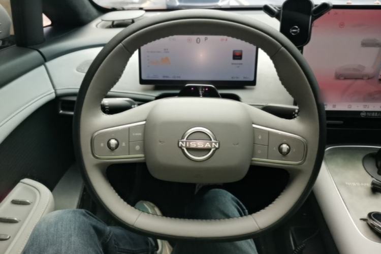 Used Nissan N7 2025 625 Max Steering Wheel