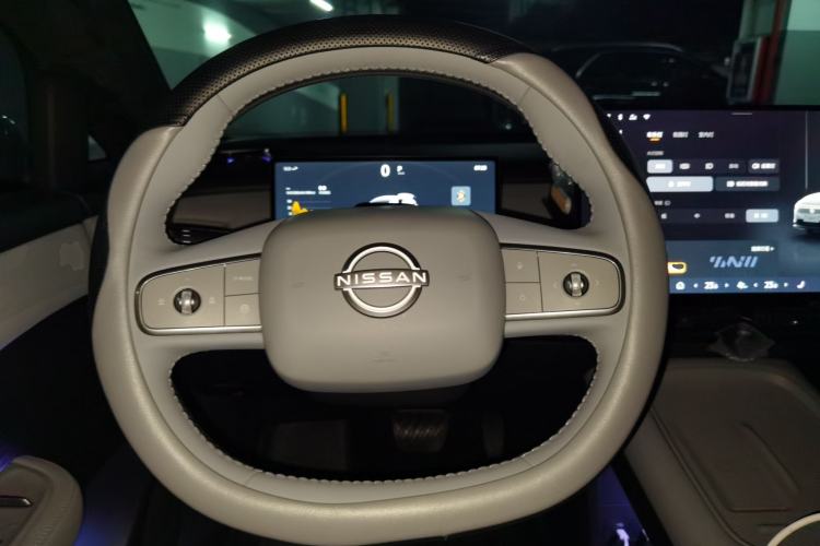 Used Nissan N7 2025 625 Max Steering Wheel