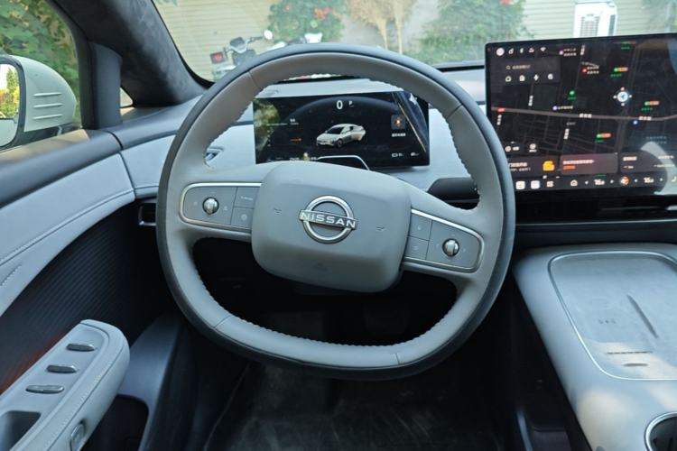 Used Nissan N7 2025 510 Max Steering Wheel