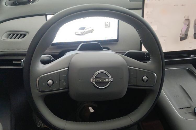 Used Nissan N7 2025 510 Max Steering Wheel