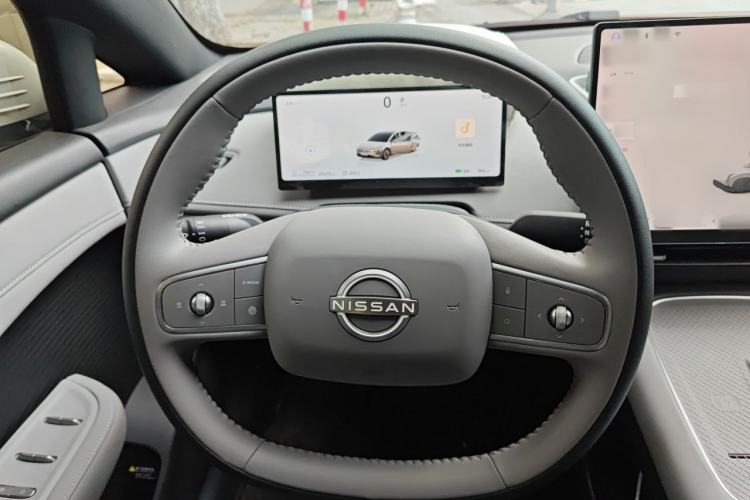 Used Nissan N7 2025 625 Pro Steering Wheel