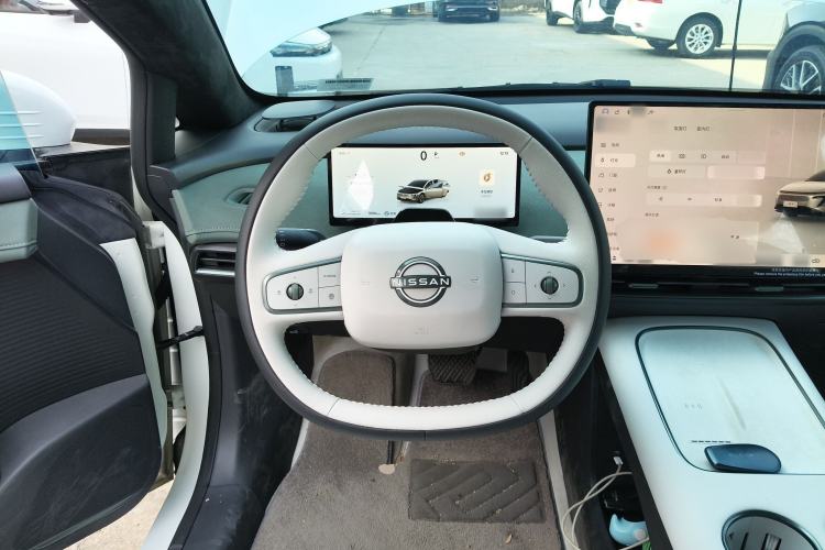 Used Nissan N7 2025 510 Max Steering Wheel