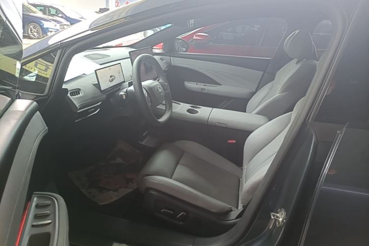 Used Nissan N7 2026 Model, 625 Max Rhine Knight Driver Seat
