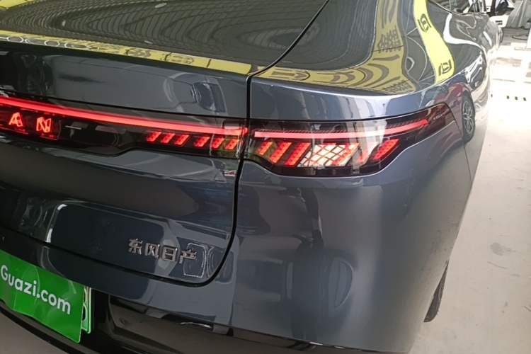 Used Nissan N7 2026 Model, 625 Max Rhine Knight Right Rear Taillight