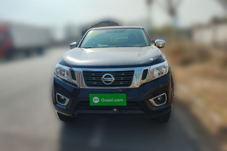 Used Nissan Navara 2017 2.5L Automatic 2WD Luxury Edition QR25 Exterior 1