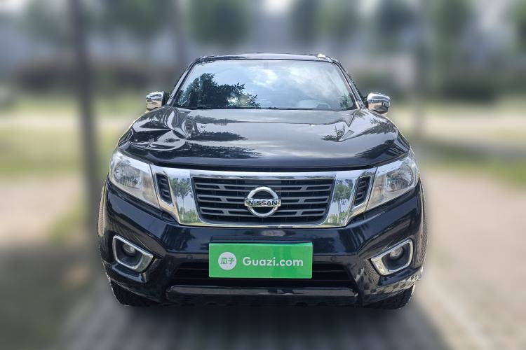 Used Nissan Navara 2017 2.5L Automatic 2WD Luxury Edition QR25 Exterior 1