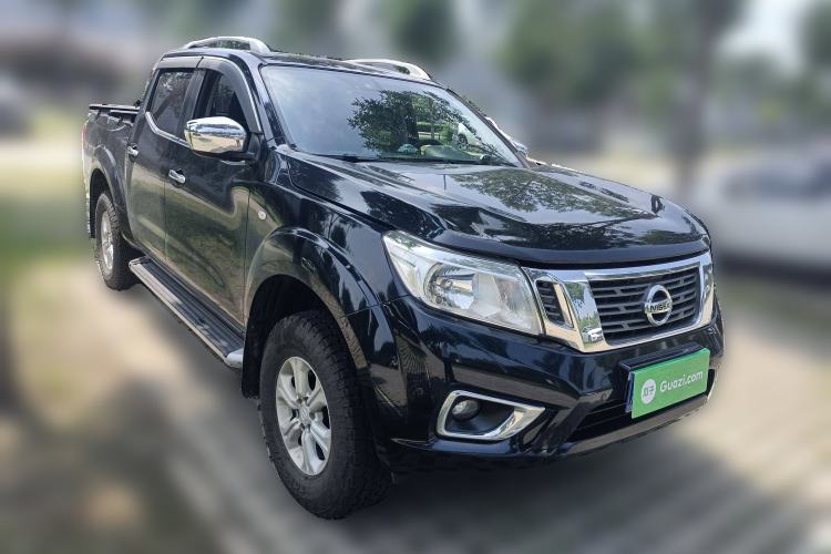 Used Nissan Navara 2017 2.5L Automatic 2WD Luxury Edition QR25 Exterior 2