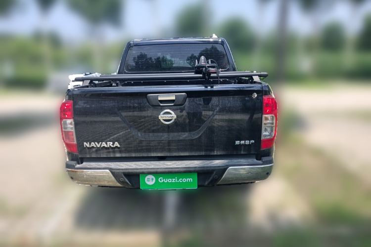 Used Nissan Navara 2017 2.5L Automatic 2WD Luxury Edition QR25 Exterior 4
