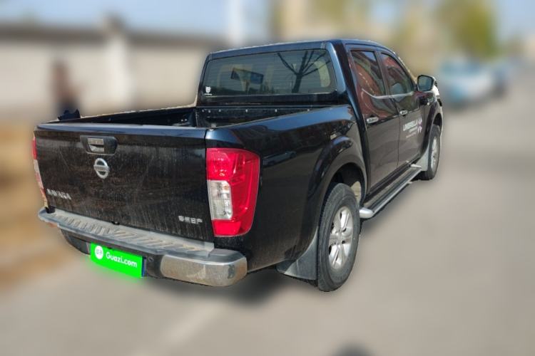 Used Nissan Navara 2017 2.5L Automatic 2WD Luxury Edition QR25 Exterior 5