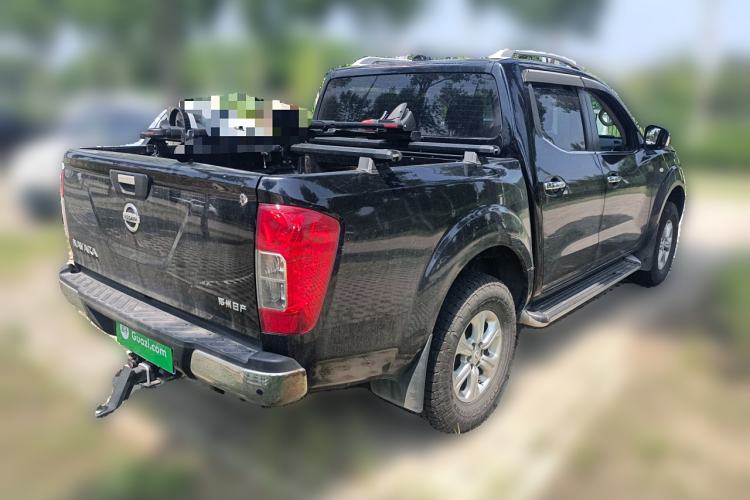 Used Nissan Navara 2017 2.5L Automatic 2WD Luxury Edition QR25 Exterior 5