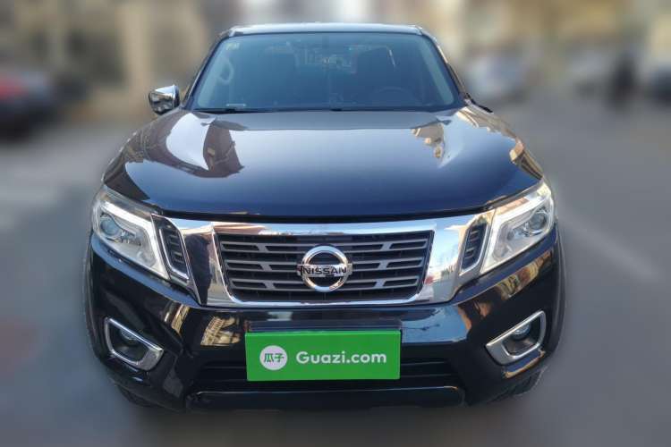 Used Nissan Navara 2017 2.5L Automatic 4x4 Luxury Edition QR25 Front