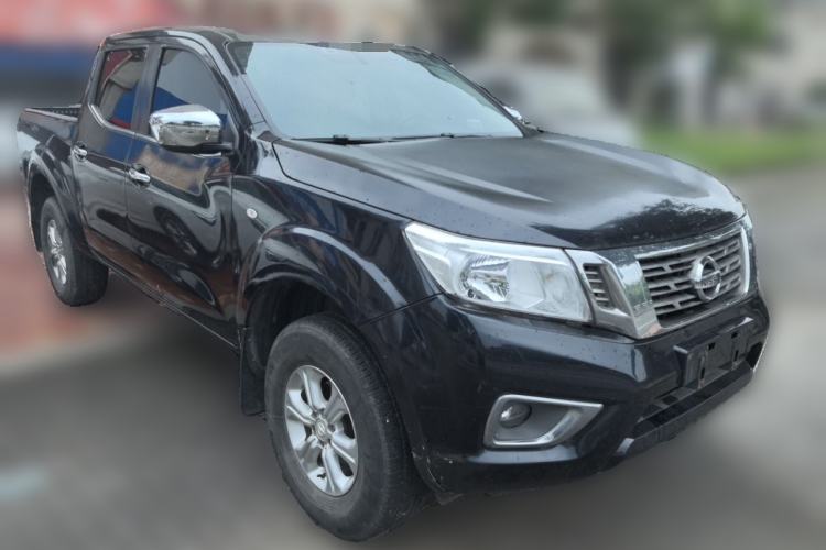 Used Nissan Navara 2017 2.5L Automatic 2WD Luxury Edition QR25 Front Right 45 Deg