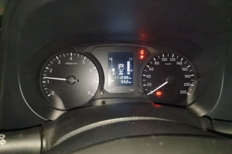 Used Nissan Navara 2017 2.5L Automatic 4x4 Luxury Edition QR25 Instrument Cluster