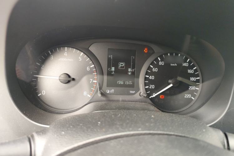 Used Nissan Navara 2017 2.5L Automatic 2WD Luxury Edition QR25 Instrument Cluster
