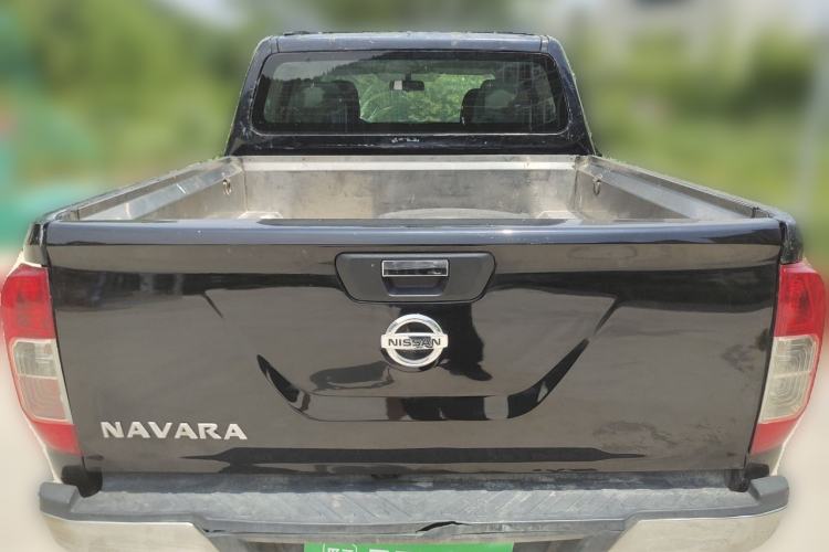 Used Nissan Navara 2017 2.5L Automatic 2WD Luxury Edition QR25 Rear