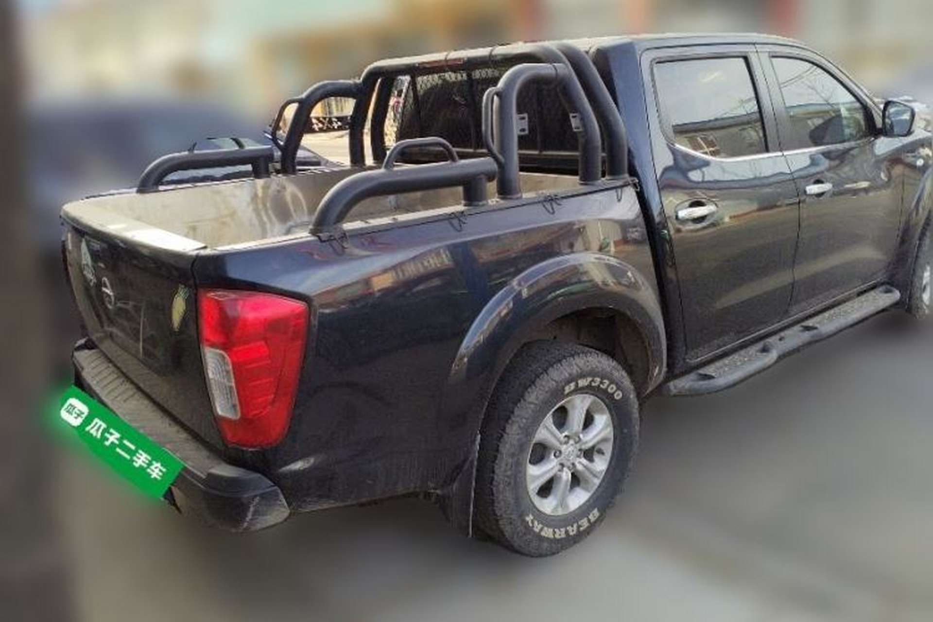 Used Nissan Navara 2017 2.5L Automatic 4x4 Luxury Edition QR25 Rear Right 45 Deg