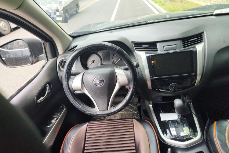 Used Nissan Navara 2017 2.5L Automatic 2WD Luxury Edition QR25 Steering Wheel