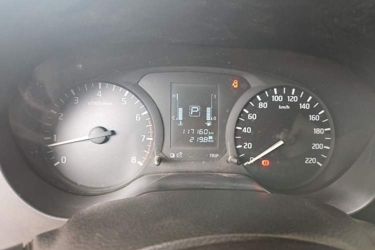 Used Nissan Navara 2017 2.5L Automatic 2WD Luxury Edition QR25 Instrument Cluster