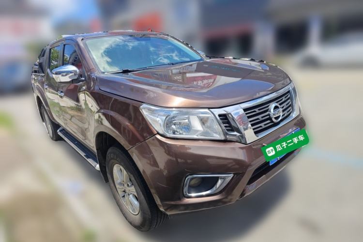 Used Nissan Navara 2017 2.5L Automatic 2WD Luxury Edition QR25 Front Right 45 Deg
