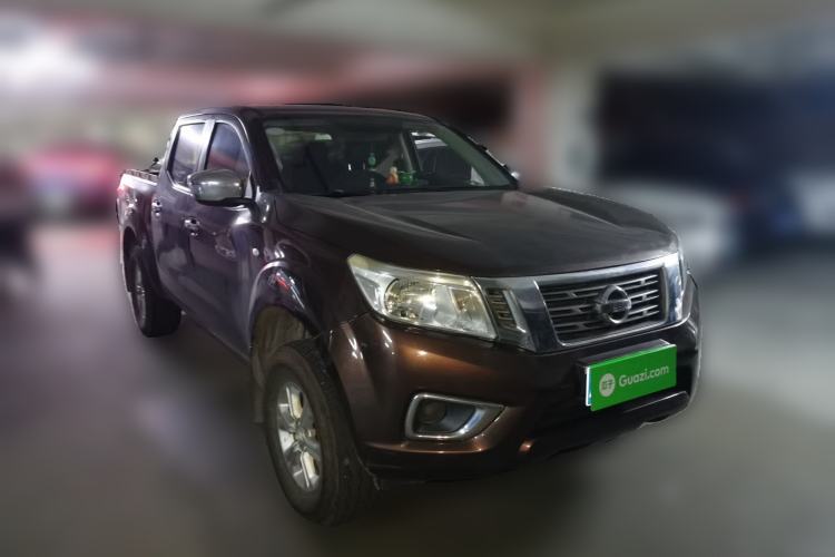Used Nissan Navara 2017 2.5L Automatic 2WD Luxury Edition QR25 Front Right 45 Deg