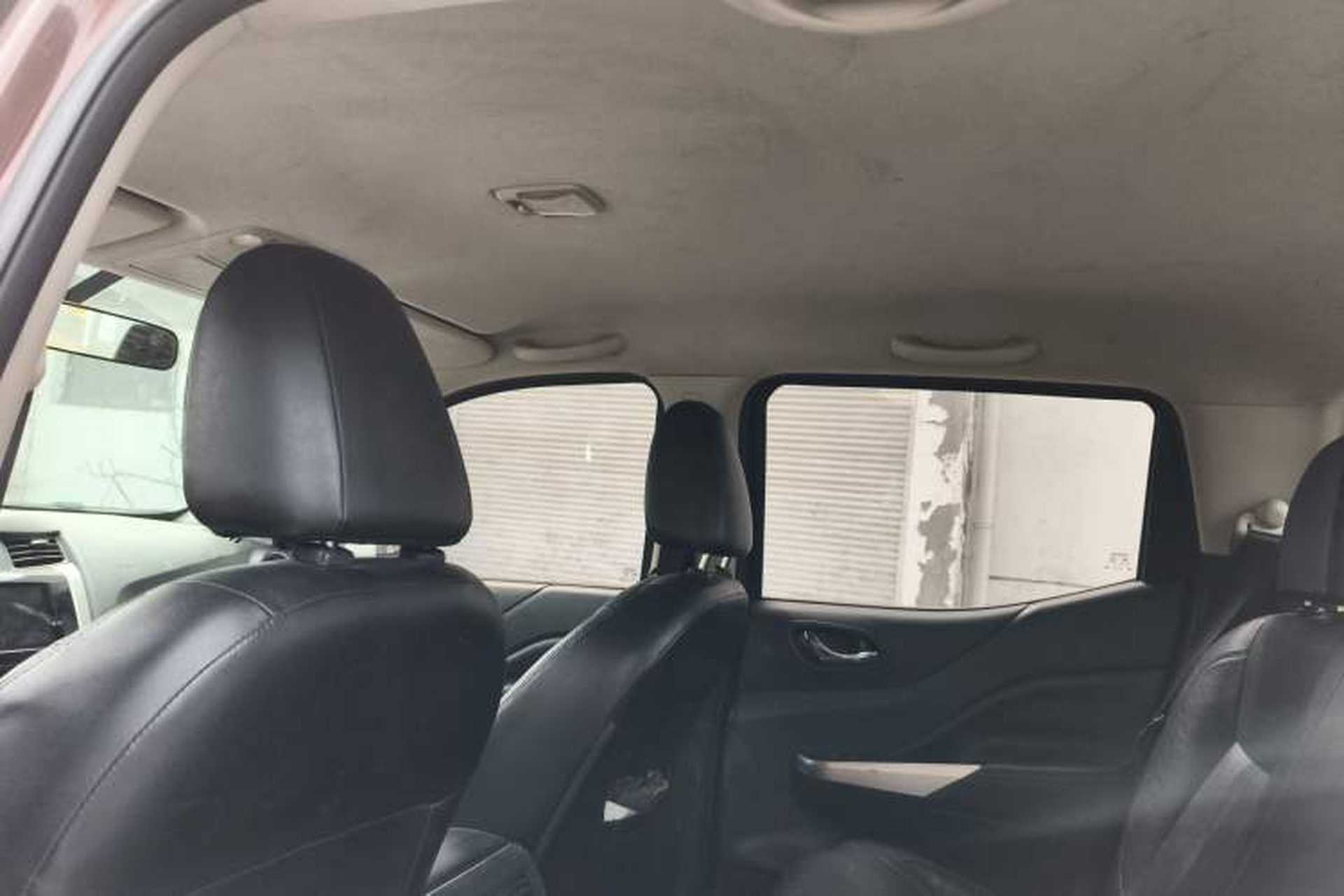 Used Nissan Navara 2017 2.5L Manual 4x4 Flagship Edition QR25 Headliner