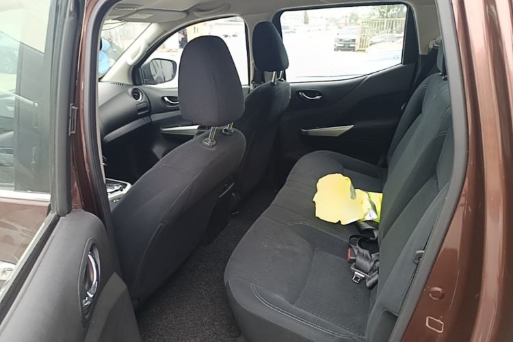 Used Nissan Navara 2017 2.5L Automatic 4x4 Luxury Edition QR25 Left Rear Seat