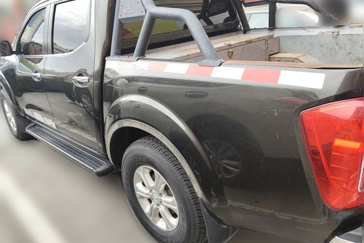 Used Nissan Navara 2017 2.5L Manual Two-Wheel Drive Flagship Version QR25 Rear Left 45 Deg
