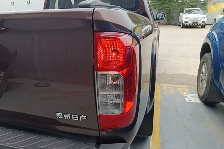 Used Nissan Navara 2017 2.5L Automatic 4x4 Luxury Edition QR25 Right Rear Taillight
