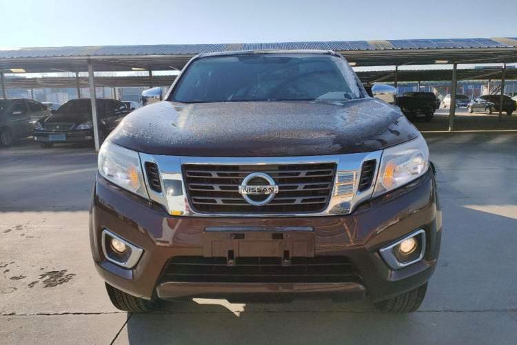 Used Nissan Navara 2017 2.5L Automatic 4x4 Luxury Edition QR25 Exterior 1