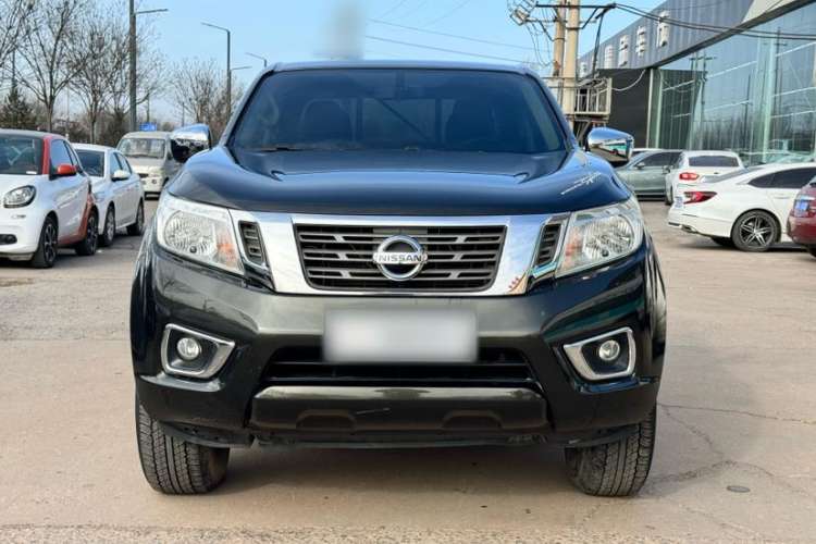 Used Nissan Navara 2017 2.5L Automatic 2WD Luxury Edition QR25 Exterior 1