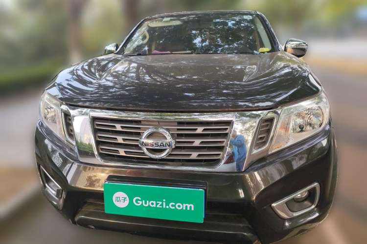 Used Nissan Navara 2017 2.5L Automatic 2WD Luxury Edition QR25 Front