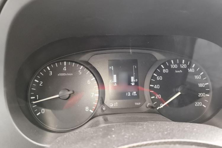 Used Nissan Navara 2017 2.5L Automatic 4x4 Luxury Edition QR25 Instrument Cluster