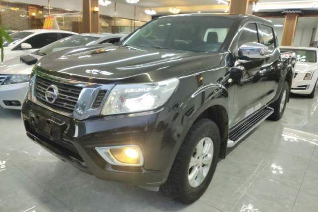 Used Nissan Navara 2017 2.5L Automatic 4x4 Luxury Edition QR25