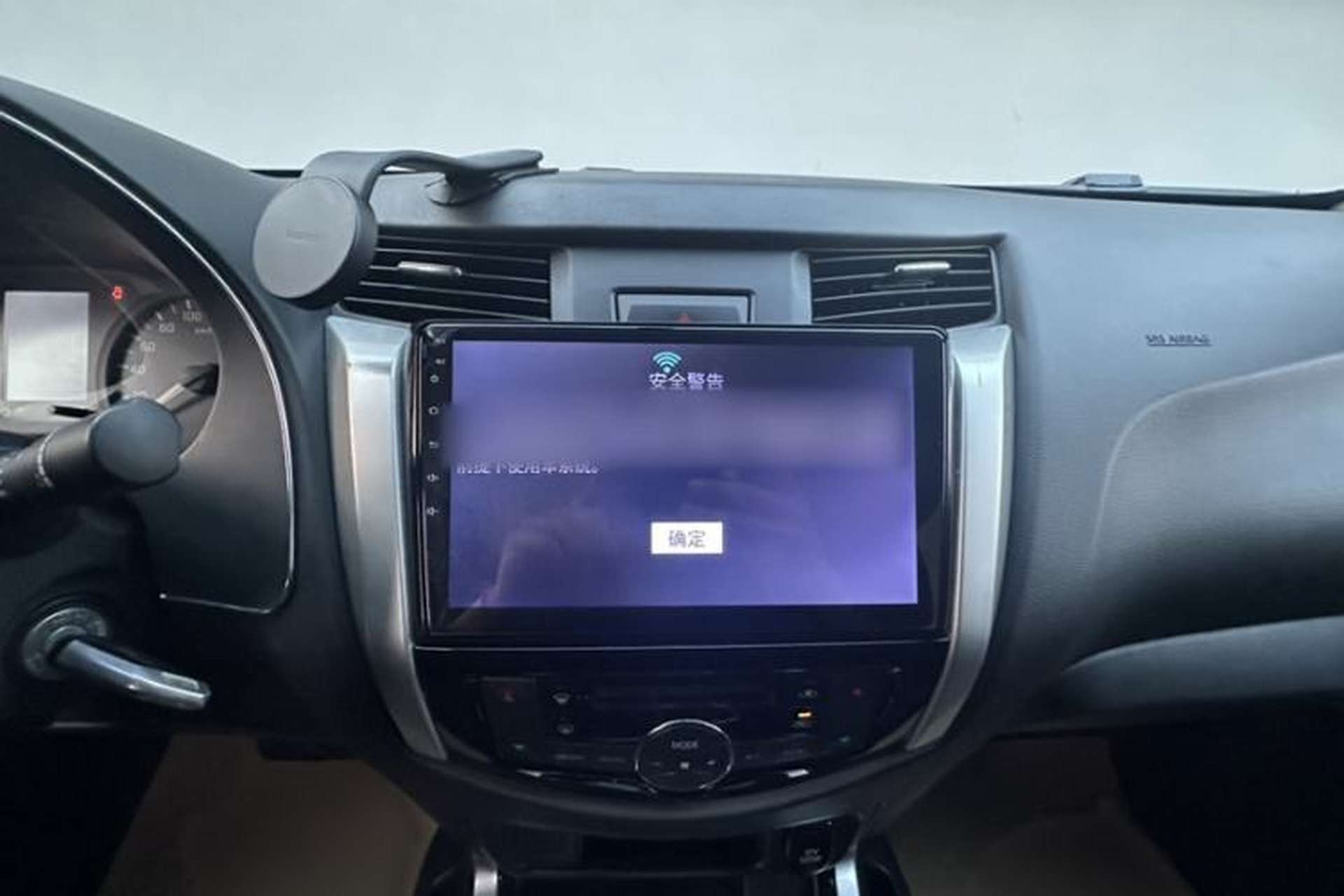 Used Nissan Navara 2017 2.5L Automatic 2WD Luxury Edition QR25 Audio And AC Panel
