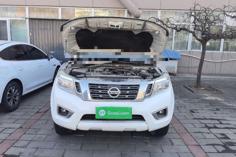 Used Nissan Navara 2017 2.5L Automatic 4x4 Luxury Edition QR25 Engine Bay