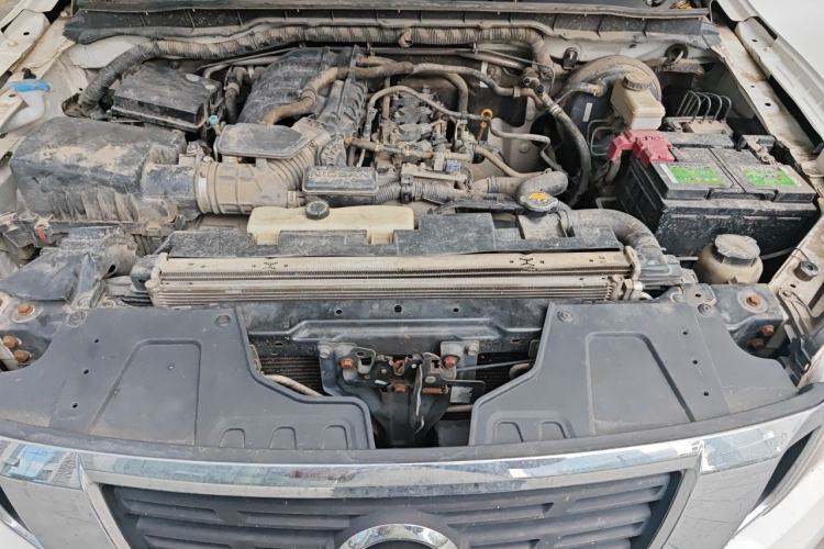 Used Nissan Navara 2017 2.5L Automatic 2WD Luxury Edition QR25 Engine Bay