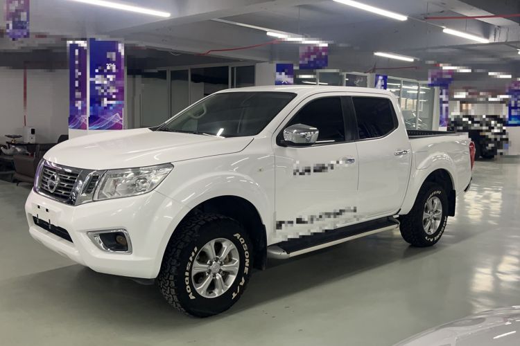 Used Nissan Navara 2017 2.5L Automatic 4x4 Luxury Edition QR25 Exterior 5