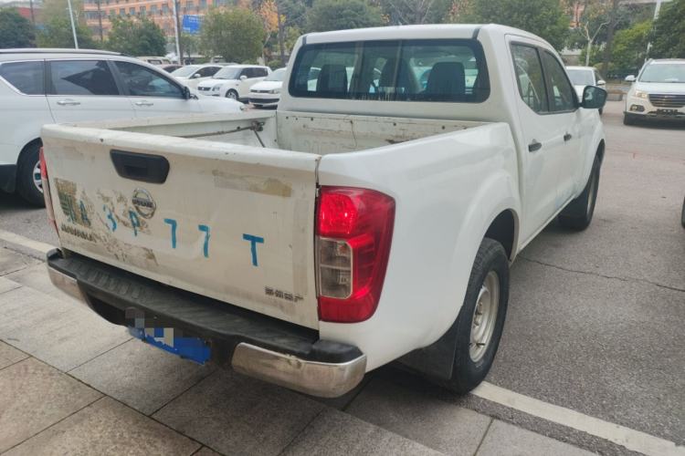 Used Nissan Navara 2017 2.5L Manual Two-Wheel Drive Standard Edition QR25 Exterior 5