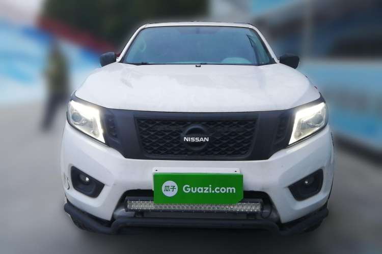 Used Nissan Navara 2017 2.5L Automatic 4x4 Luxury Edition QR25 Front