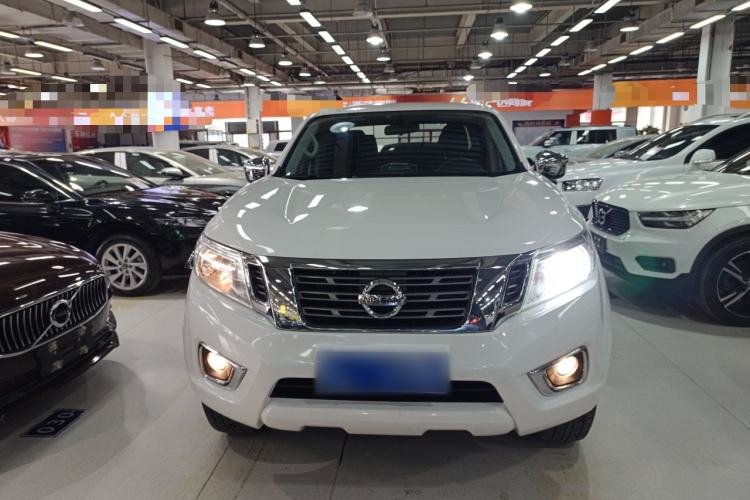 Used Nissan Navara 2017 2.5L Automatic 2WD Luxury Edition QR25 Front