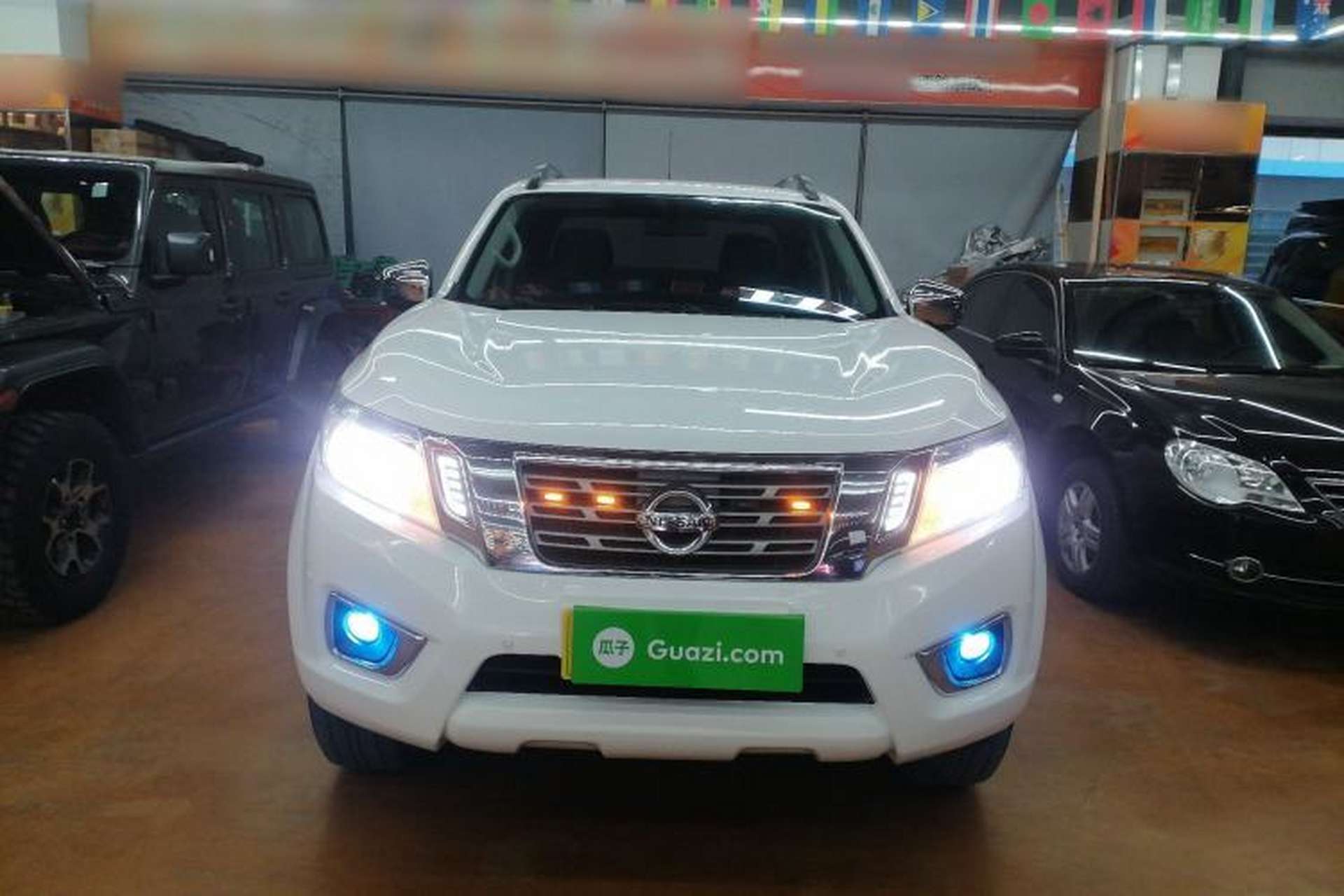 Used Nissan Navara 2017 2.5L Automatic 2WD Luxury Edition QR25 Front