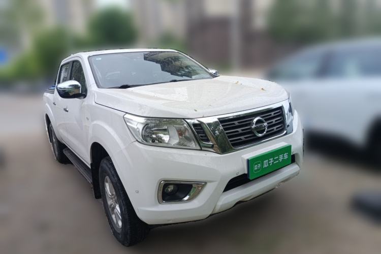 Used Nissan Navara 2017 2.5L Automatic 2WD Luxury Edition QR25 Front Right 45 Deg